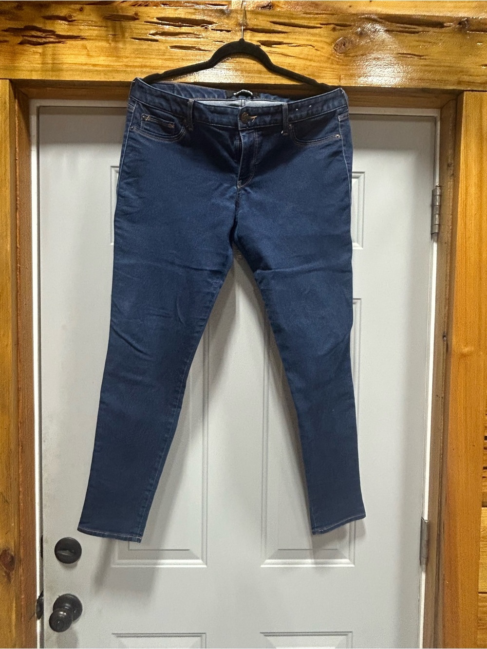 Express straight leg size 12